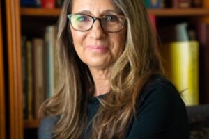 Interview with author Violet Favero Interview with author Violet Favero